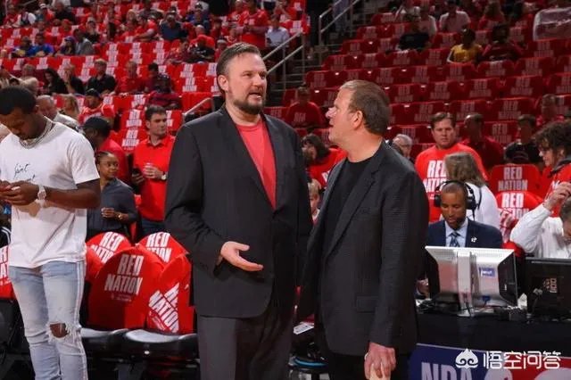 莫雷年薪5500万，那么CBA顶级总经理朱芳雨年薪多少？