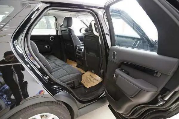 路虎发现五到店，跟发现四有何区别？