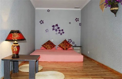 卧室榻榻米床装修效果图 小卧室榻榻米床装修有妙招