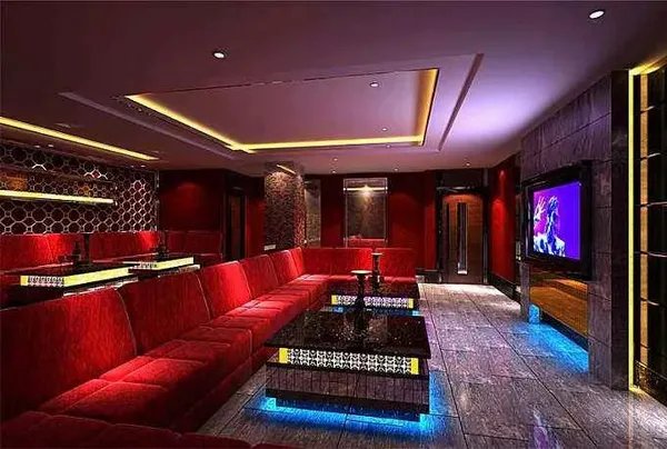家庭影院和与家庭KTV的区别