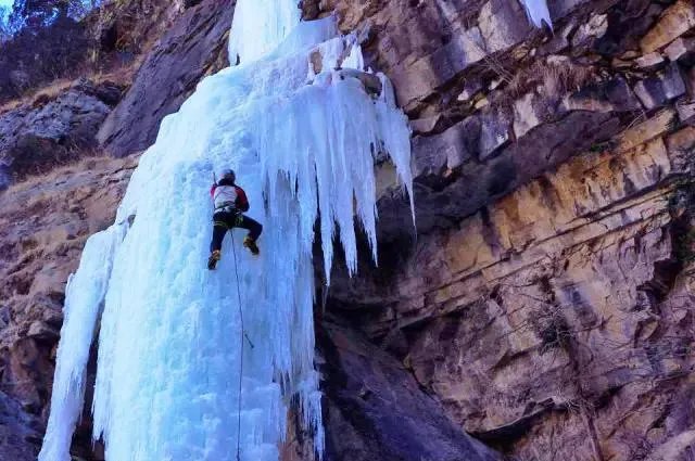 四川的四姑娘山好玩吗？