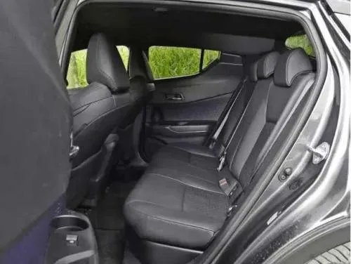 丰田汽车10万元左右suv车型,丰田suv车型大全十万以下