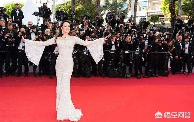 十八线网红去戛纳蹭红毯影响中国人形象的行为，应该制止吗？