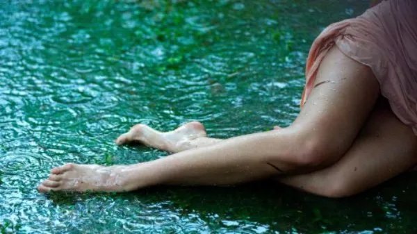 网上很火的伤感图片