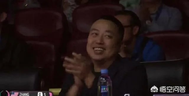 刘诗雯4-0张安,比赛末尾打出了一个小高潮,刘国梁都笑了,发生了什么?