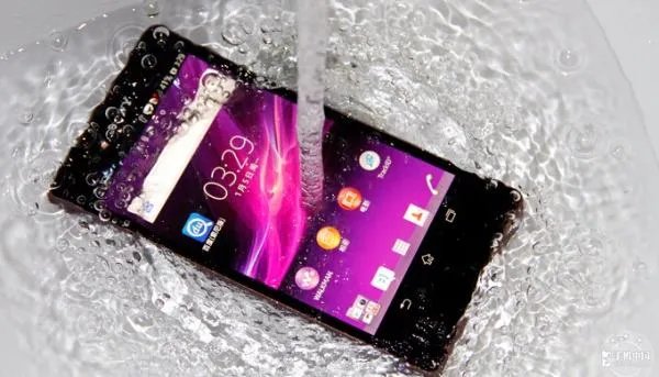 手机按键怎么做到防水的