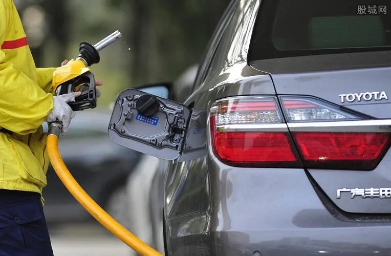 国内油价将迎四连涨 国内油价调整最新消息