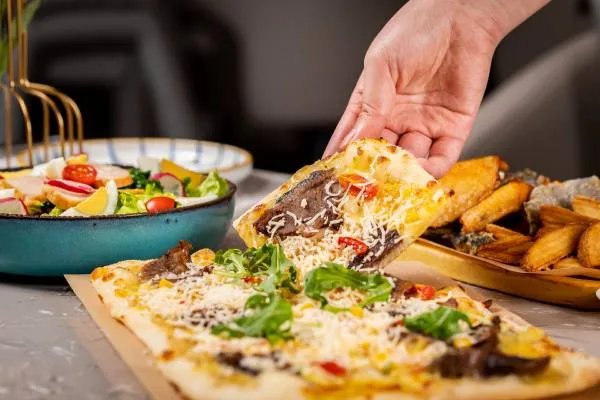 300家必胜客计划永久关闭,这是受到了什么打击?