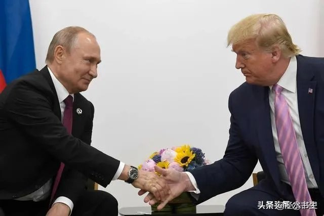 泽连斯基向普京发出邀请，希望举行有美国总统在场的三方会谈，他的愿望能实现吗？