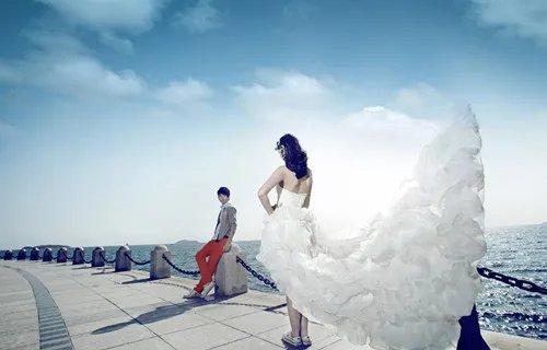 婚纱照造型应该怎么摆  经典婚纱造型技巧推荐