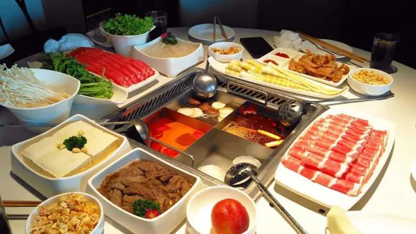 海底捞宣布关停300家门店但不裁员,此举究竟是为何?