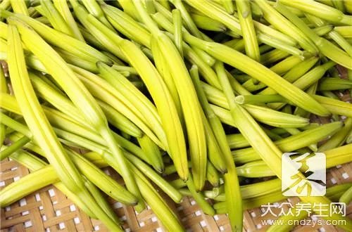 干黄花菜怎么吃才好呢？几款食谱教给大家干黄花菜吃法！