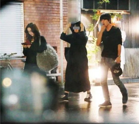 石原里美和山下智久是如何展开恋情的?