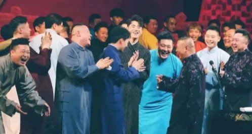 郭德纲砸重金力捧小儿子出道!德云社吸金力超强,生意经太厉害! 怎么看?