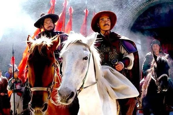 拥有很多宝藏的李自成，失踪后把宝藏藏到哪里了？