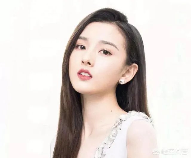 赵丽颖的表妹好美!还有哪些明星有个比自己还美的亲戚?