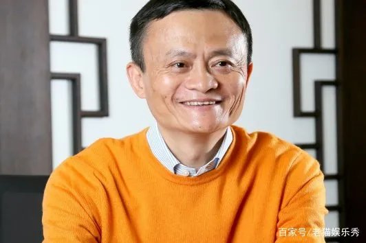 马云节目上问星爷:我一天进账百亿,星爷一句话让马云佩服,他是怎么说的?