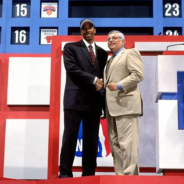 安德烈·米勒的球技如何?和马刺队的整体风格相融吗?