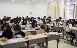 浙江一高校现疫情，3千余名师生转移，疫情为何总会出现在学校？