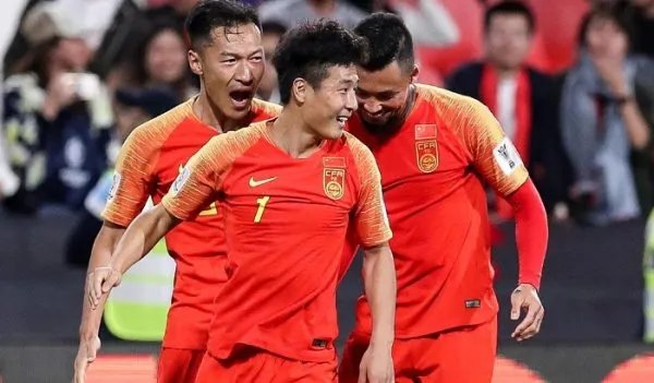 作为一个中国人,你如何看待国足现状?