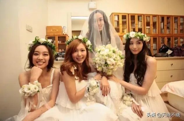 伴娘要做什么？