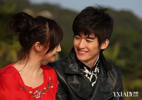 郑爽许晴谈张翰爆料被骂“大嘴巴”