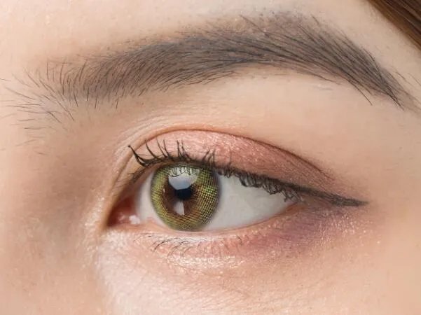 贴假睫毛的小技巧