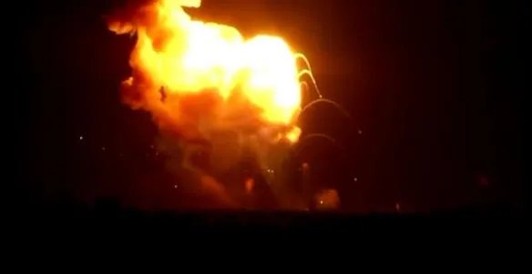 点火后6秒发生爆炸!美国“天鹅座”航天飞船惨遭不幸