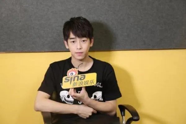 彭昱畅是男一，王大陆也是男一，为何王大陆会允许自己被压番？