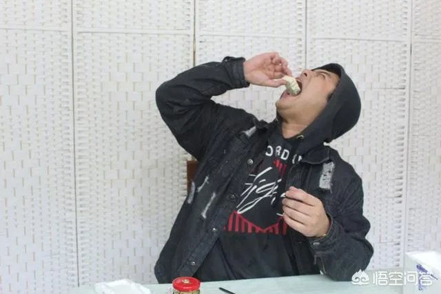 蓝纹奶酪有多臭，蓝纹奶酪对身体有害吗？