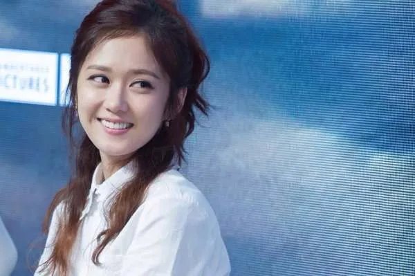 为什么当时在大陆很火的张娜拉，现在没有消息了呢？