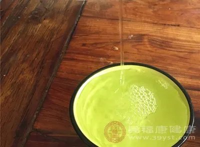 身体缺水怎么补水 谨记5个原则快速为身体补水
