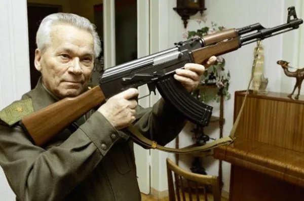 世界上最厉害的枪是什么枪？