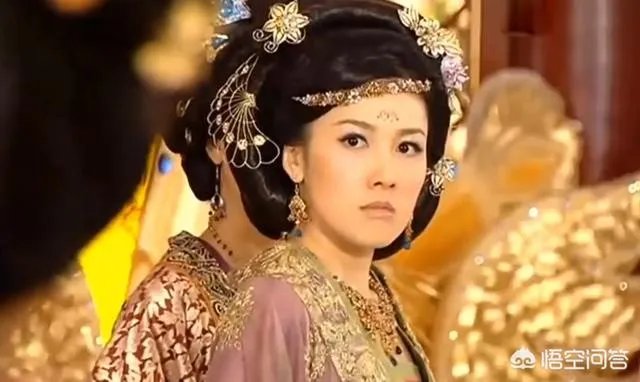 李施嬅在TVB剧《宫心计》和《公主嫁到》的表现上，有何不同？