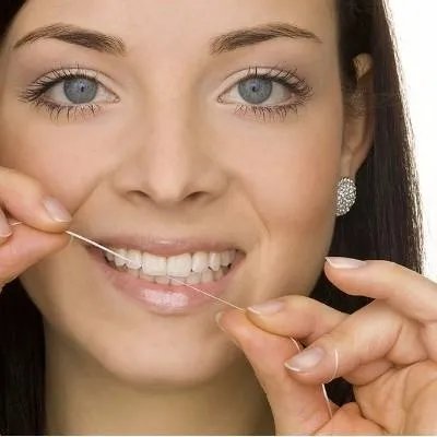 嘴唇干裂是什么原因