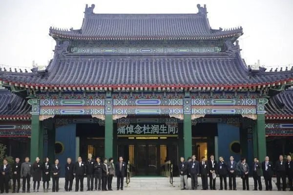 我们都知道北京八宝山，那么它是怎么由来的？