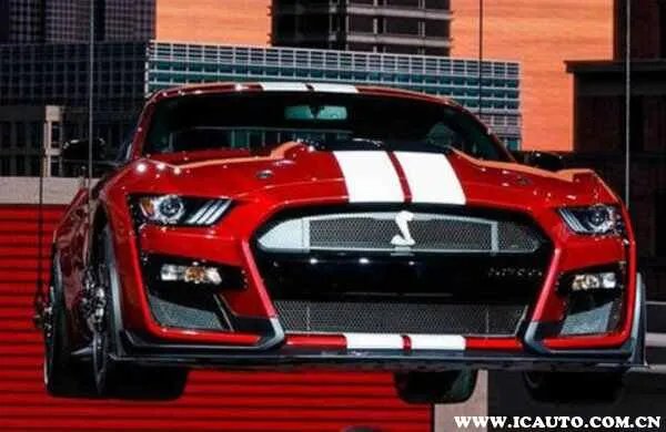 福特眼镜蛇多少钱一辆？眼镜蛇跑车gt500报价