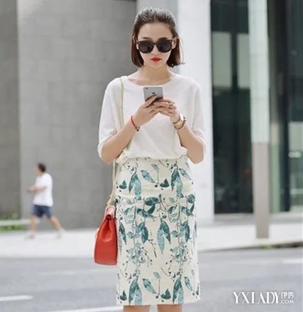 女装秋季搭配做一个时尚魔女