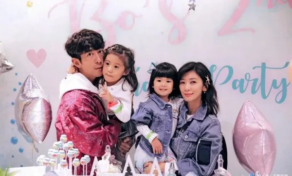 修杰楷为小女儿庆生，贾静雯与孩子似姐妹，贾静雯是如何保养的？