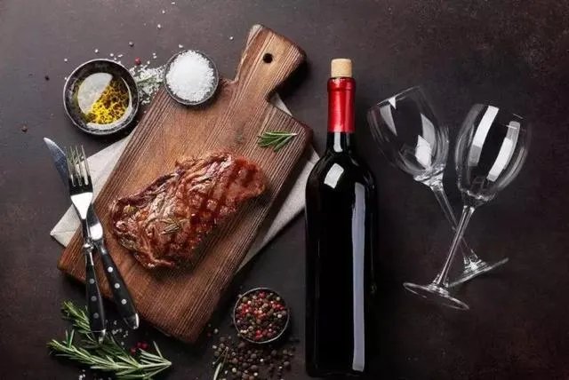 武汉有什么靠谱的学西餐的地方吗？