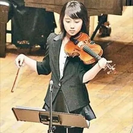 赌王何鸿燊的子女才貌出众是谁？