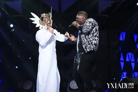 蒙面歌王绝代歌姬黑人歌手RAP配戏曲东西方音乐的融合