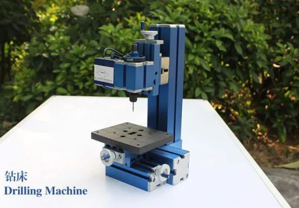 常用的钻床有哪几种?在使用上有何特点?
