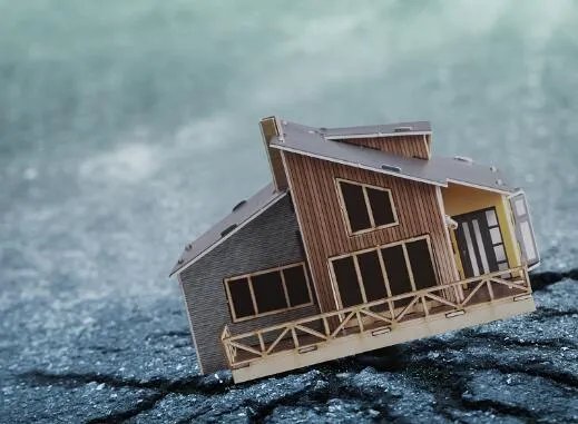 辽宁为什么会地震