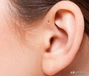 有人说耳朵大，有福气，耳朵小注定没前途，是真的吗？