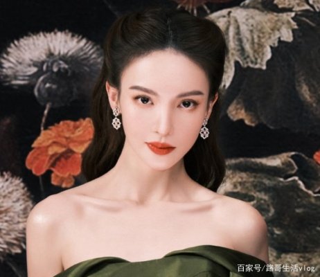 邓伦的女朋友是谁?