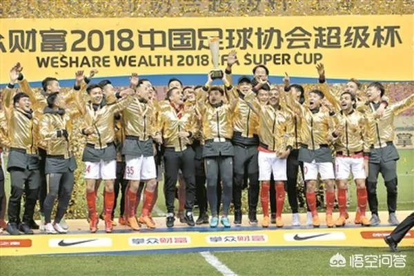 卡纳瓦罗的恒大刚在超级杯上战胜申花夺冠，2天后恒大后卫荣昊租借申花，你怎么看？