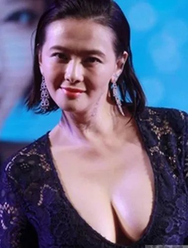 张信哲老婆萧淑慎图片曝光 近日复出首谈“染毒事件”