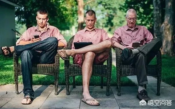 最近朋友圈很火的全家福是用什么软件做出来的？