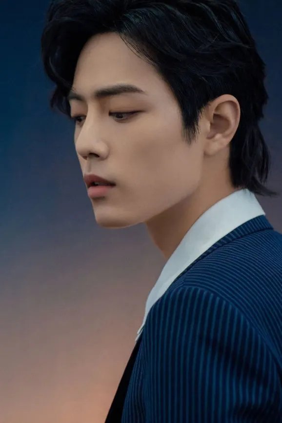 肖战的生日是几月几日？